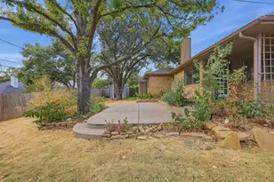 6417 Shasta Trail, Fort Worth, TX 76133 - Photo 24