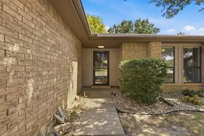 6417 Shasta Trail, Fort Worth, TX 76133 - Photo 4
