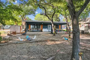 36 Falls Creek Cir, Gainesville, TX 76240 - Photo 4