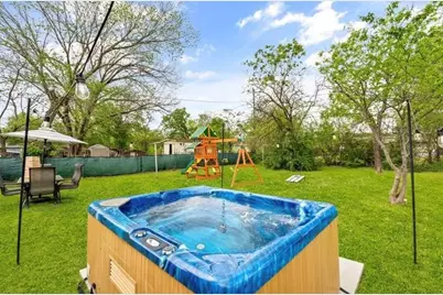 1110 Park Street, Arlington, TX 76011 - Photo 28