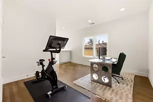 4827 Newmore Ave, Dallas, TX 75209 - Photo 26