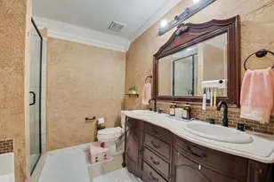 7602 Stanhope Ln, Arlington, TX 76001 - Photo 14