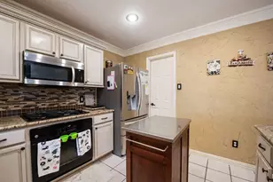 7602 Stanhope Ln, Arlington, TX 76001 - Photo 12