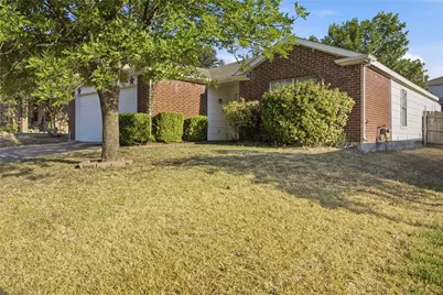 7132 Lanyon Drive, Dallas, TX 75227 - Photo 2