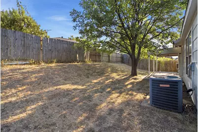 7132 Lanyon Drive, Dallas, TX 75227 - Photo 18