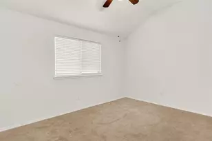 4204 Enchanted Rock Ln, Fort Worth, TX 76244 - Photo 10