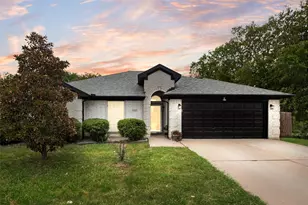5505 Gessner Ct, Arlington, TX 76018 - Photo 1