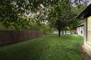 5505 Gessner Ct, Arlington, TX 76018 - Photo 26