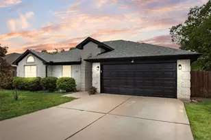 5505 Gessner Ct, Arlington, TX 76018 - Photo 4
