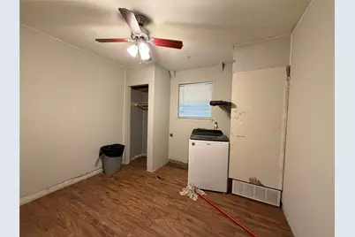 902 Milky Way, Garland, TX 75040 - Photo 14