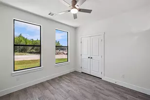 2628 White Rock Dr, Granbury, TX 76048 - Photo 28