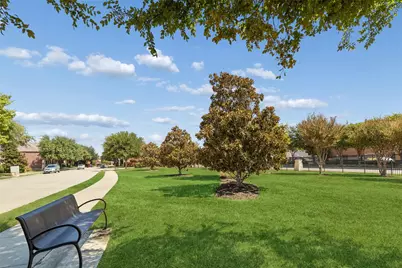 4313 Kestrel Way, Carrollton, TX 75010 - Photo 34