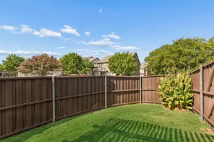 4313 Kestrel Way, Carrollton, TX 75010 - Photo 30