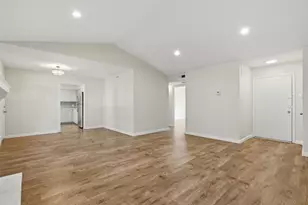 10578 High Hollows Dr, Dallas, TX 75230 - Photo 24