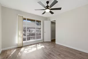 10578 High Hollows Dr, Dallas, TX 75230 - Photo 20