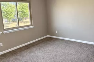 7426 Elderberry Ln, Dallas, TX 75249 - Photo 16