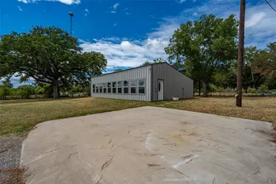 6899 Tx-19 Highway, Palestine, TX 75803 - Photo 30