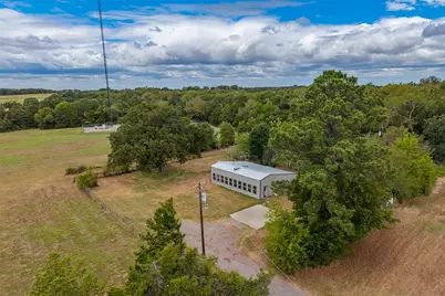 6899 Tx-19 Highway, Palestine, TX 75803 - Photo 2