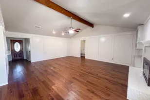1208 Hillcrest Dr, Euless, TX 76039 - Photo 6