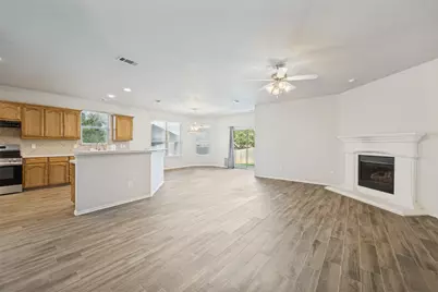 608 Mesa Ridge Court, Arlington, TX 76002 - Photo 6