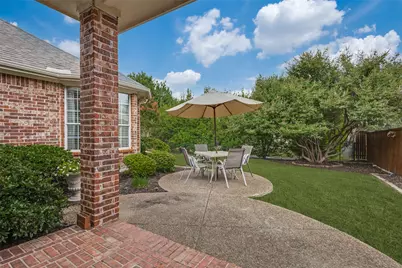 7320 Chadwick Drive, McKinney, TX 75072 - Photo 2