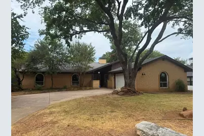 7317 Yolanda Drive, Fort Worth, TX 76112 - Photo 2