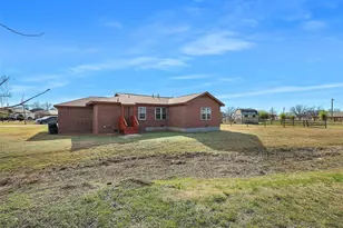 707 Doris Ln, Gunter, TX 75058 - Photo 4