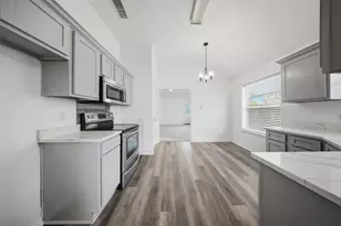 737 Nelson Dr, Cedar Hill, TX 75104 - Photo 8