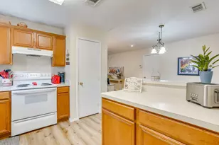 161 Adams Dr, Crowley, TX 76036 - Photo 16