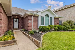 838 Oak Hollow Ln, Rockwall, TX 75087 - Photo 1