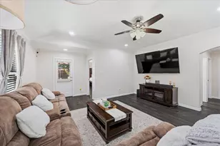 2225 Torch Lake Dr, Forney, TX 75126 - Photo 6