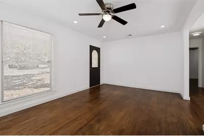 412 E 8th Street, Irving, TX 75060 - Photo 6