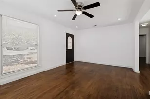412 E 8th St, Irving, TX 75060 - Photo 6