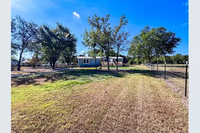 256 County Road 3101, Greenville, TX 75402 - Photo 30