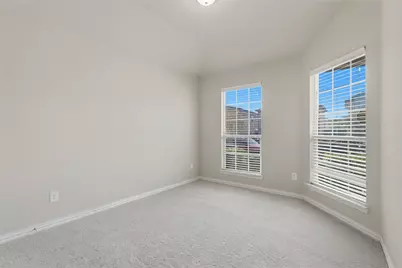 1509 Sierra Estate Trail, Fort Worth, TX 76119 - Photo 14