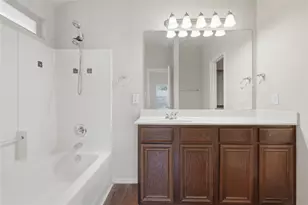 1509 Sierra Estate Trail, Fort Worth, TX 76119 - Photo 4