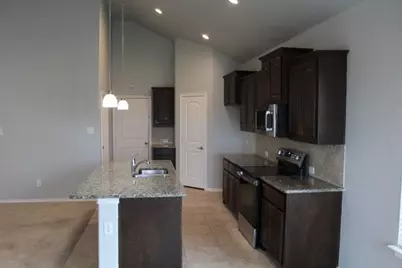 11520 Starlight Ranch Trail, Fort Worth, TX 76052 - Photo 4