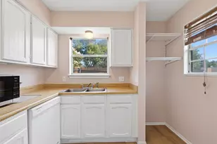 2901 Kathleen Ln, Euless, TX 76039 - Photo 6