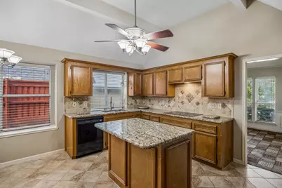 1324 Red Maple Drive, Carrollton, TX 75007 - Photo 10