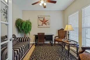 10216 Franklin Dr, Providence Village, TX 76227 - Photo 4