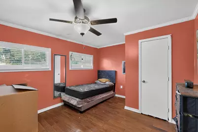 2038 Lamont Drive, Garland, TX 75040 - Photo 8