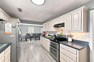 411 W Third St, Maypearl, TX 76064 - Photo 10