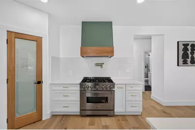 1007 Winston Street, Dallas, TX 75208 - Photo 10
