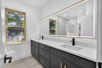 1007 Winston Street, Dallas, TX 75208 - Photo 16