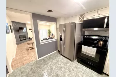 6029 E University Boulevard #110, Dallas, TX 75206 - Photo 4