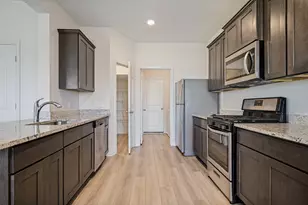 13616 Roosevelt Arch Dr, Ponder, TX 76259 - Photo 12