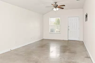 6015 Amelia Earhart Boulevard #B, Killeen, TX 76543 - Photo 4