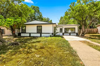702 Jonathan Lane, Arlington, TX 76010 - Photo 2