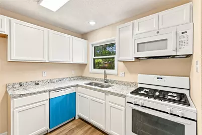 702 Jonathan Lane, Arlington, TX 76010 - Photo 12