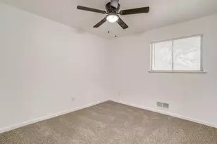 1701 Larkspur Dr, Arlington, TX 76013 - Photo 18